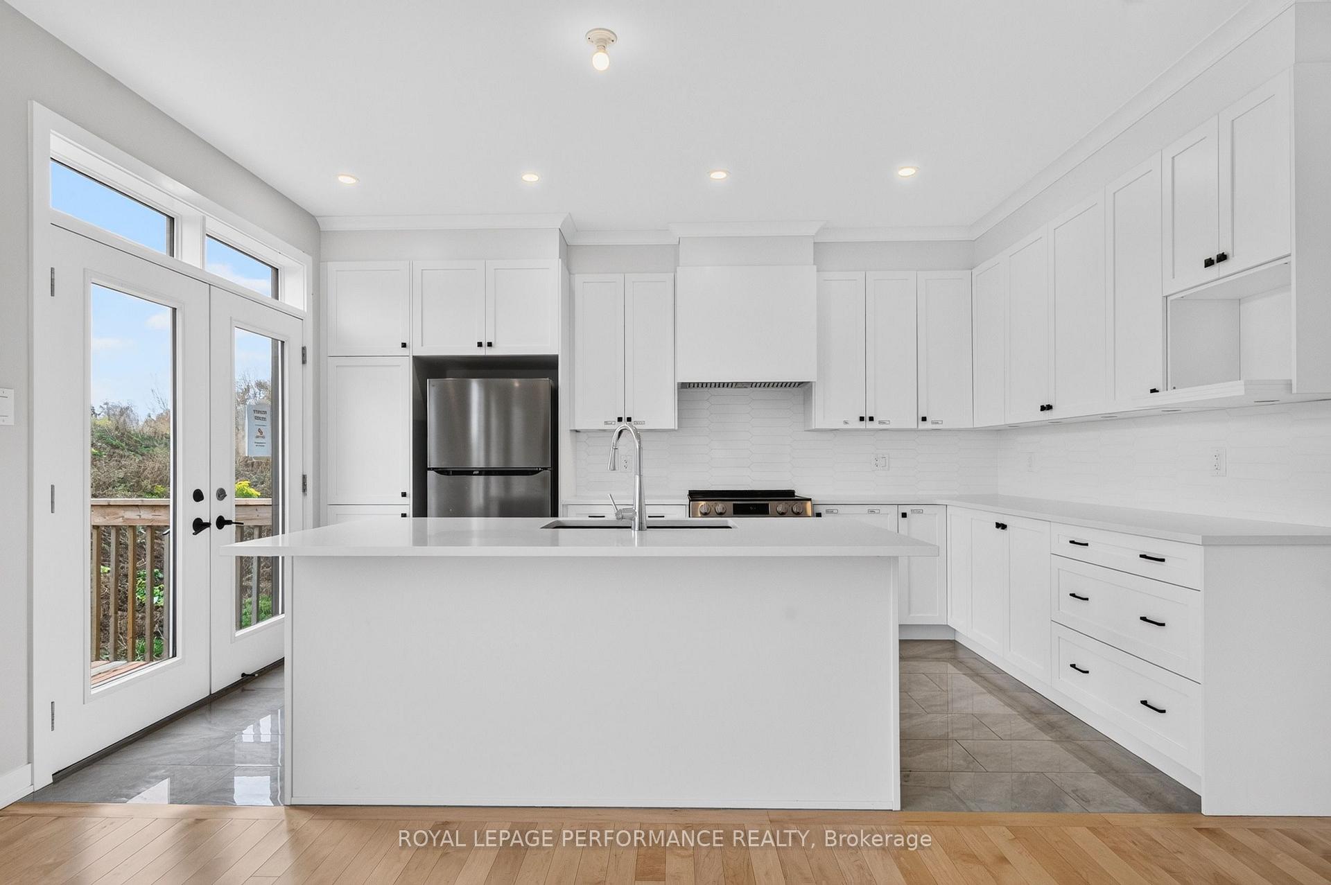 Photo 10 of 732 Eminence Street, Ottawa, Barrhaven - Half Moon Bay — HOMEH