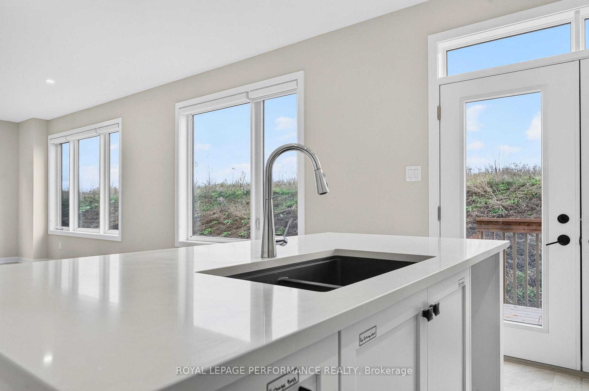 Photo 19 of 732 Eminence Street, Ottawa, Barrhaven - Half Moon Bay — HOMEH