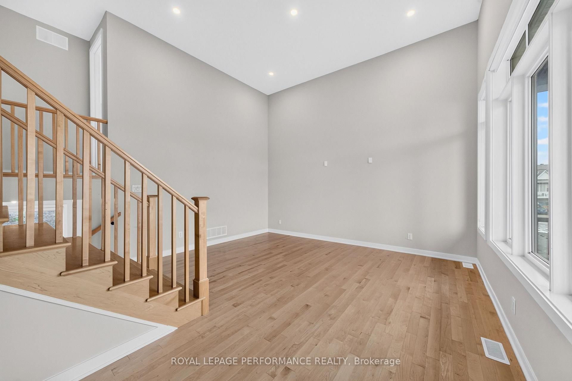 Photo 24 of 732 Eminence Street, Ottawa, Barrhaven - Half Moon Bay — HOMEH