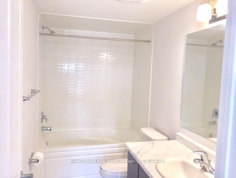 Photo 16 of 3050 Postridge Drive, Oakville, Joshua Meadows — HOMEH