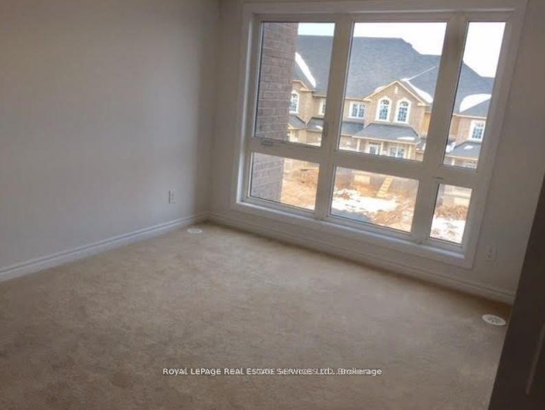 Photo 18 of 3050 Postridge Drive, Oakville, Joshua Meadows — HOMEH
