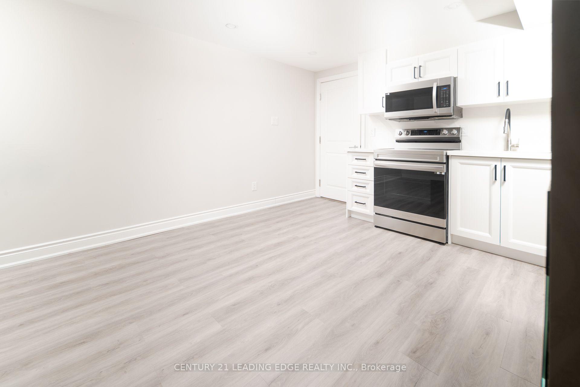 Photo 8 of Unit Lower, 314 Grove Street E, Barrie, Grove East — HOMEH
