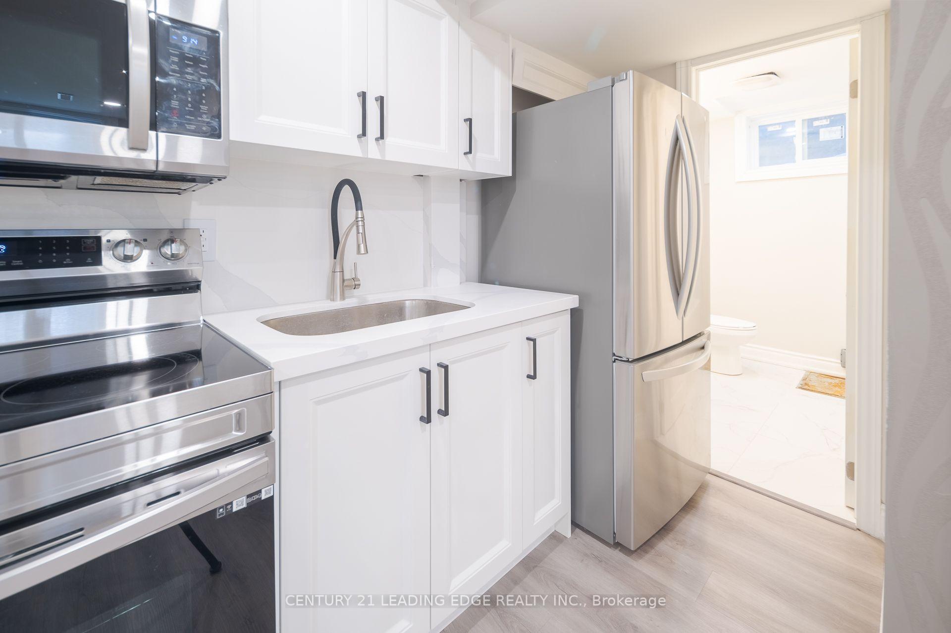 Photo 13 of Unit Lower, 314 Grove Street E, Barrie, Grove East — HOMEH