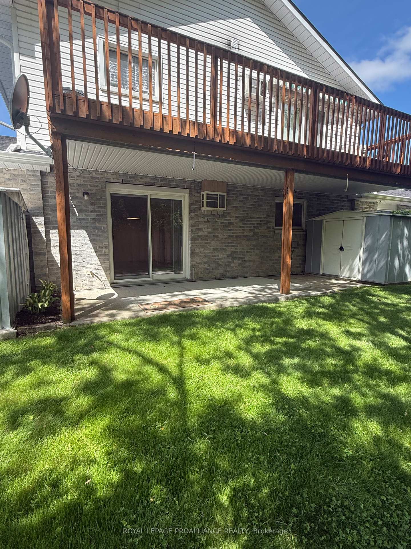 Photo 15 of Unit Unit 14, 73 Lywood Street, Belleville, Belleville Ward — HOMEH
