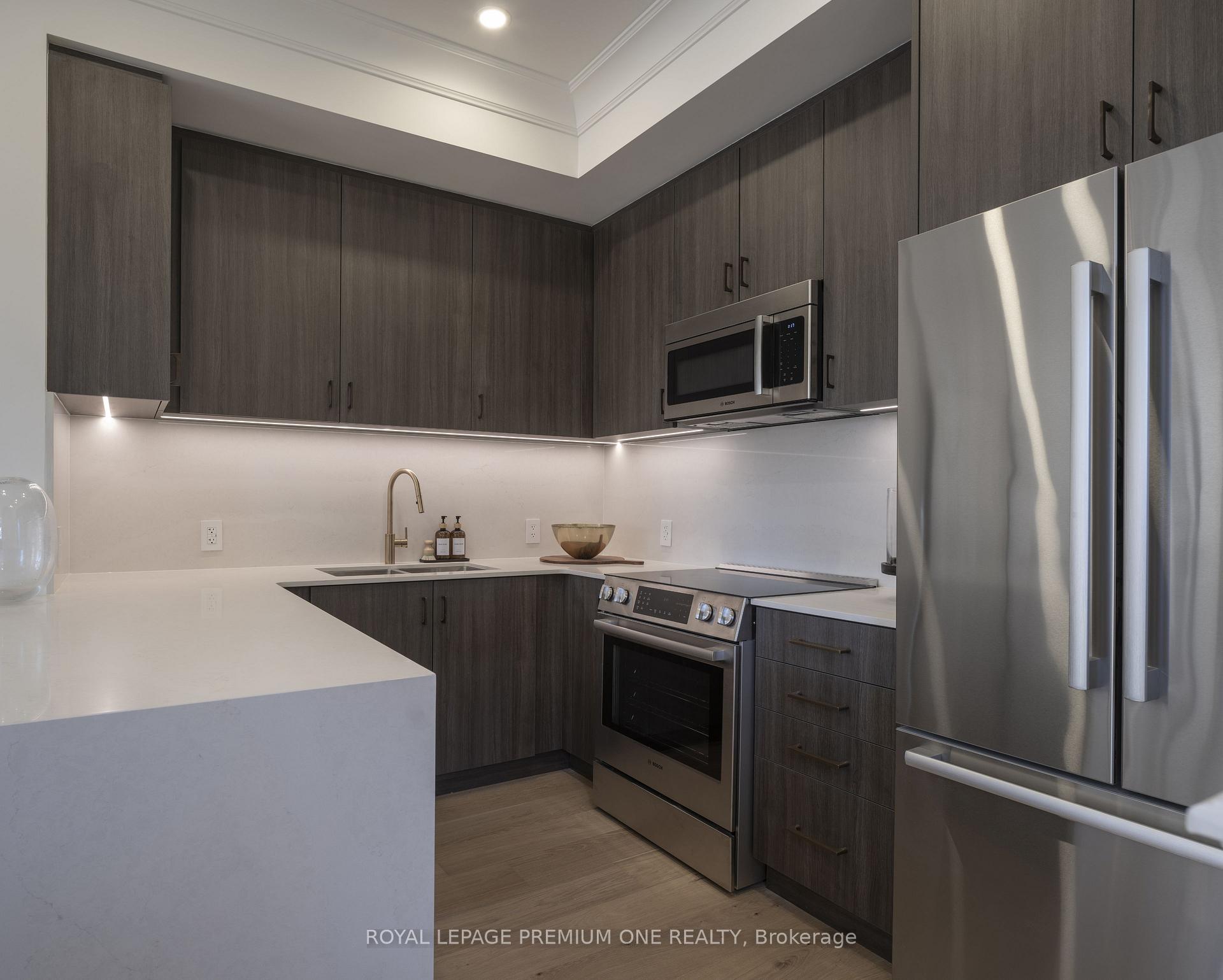 Photo 16 of Unit #39, 30 Commerce Trail, Toronto, Rockcliffe-Smythe — HOMEH
