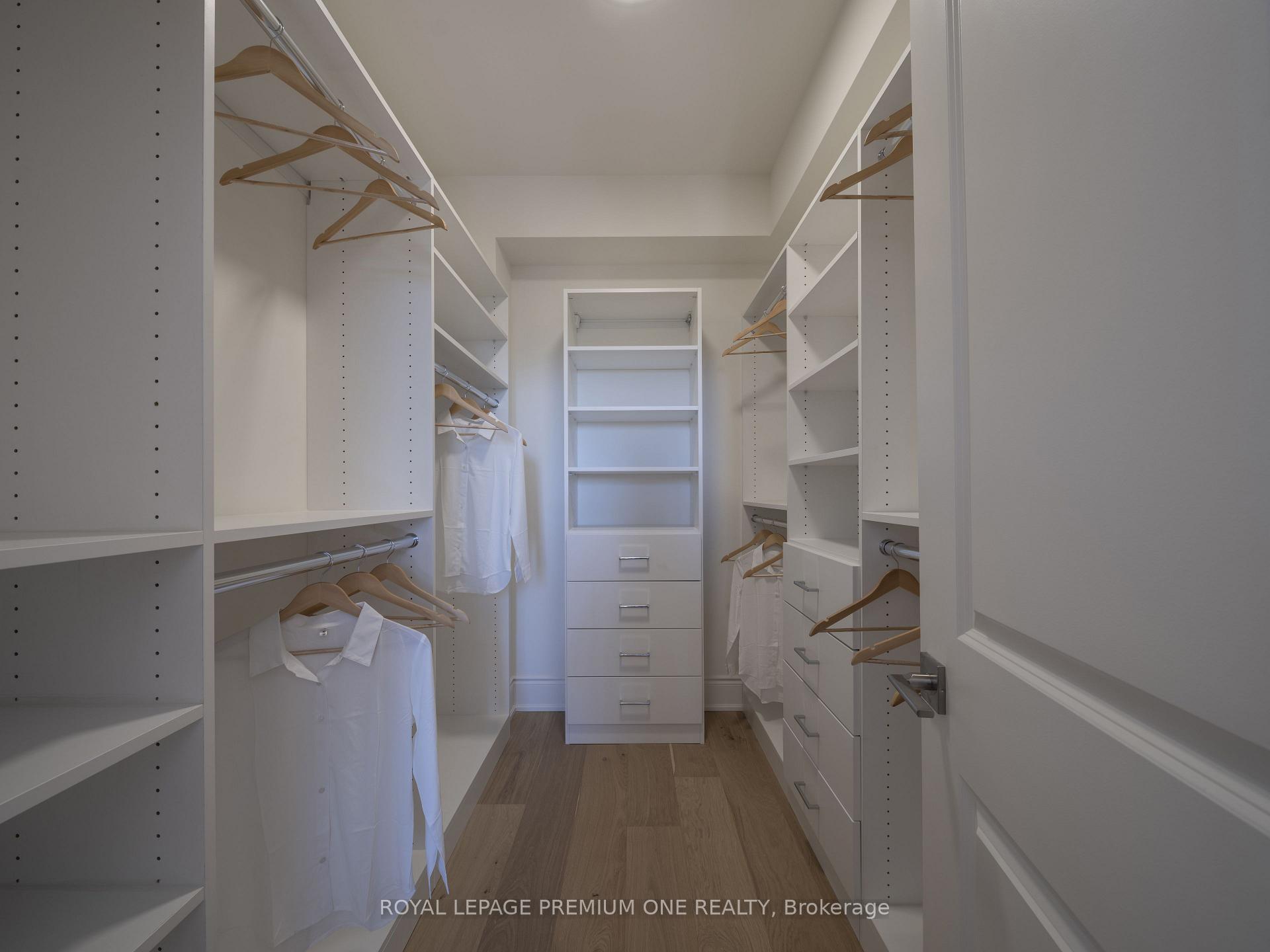 Photo 22 of Unit #39, 30 Commerce Trail, Toronto, Rockcliffe-Smythe — HOMEH