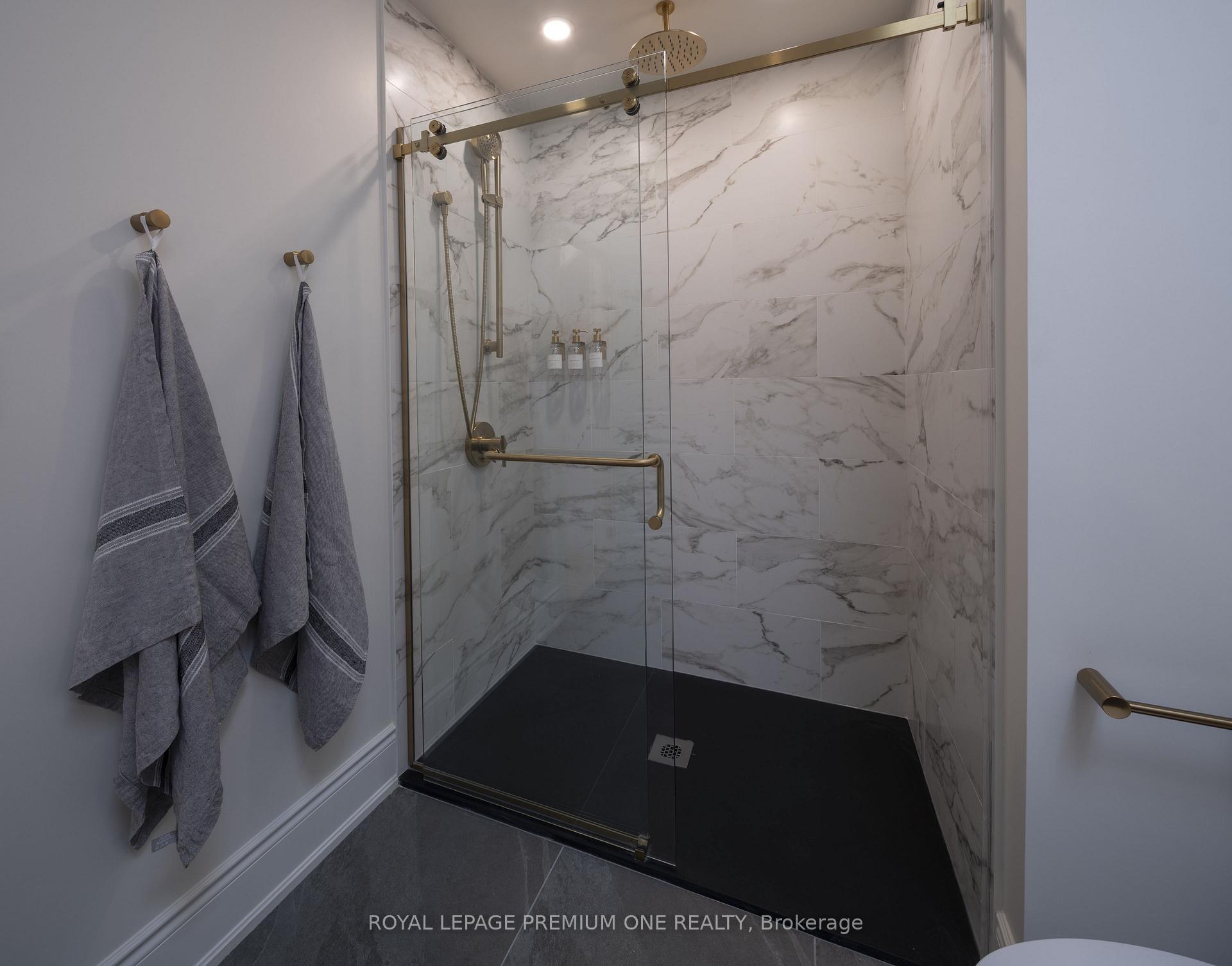 Photo 23 of Unit #39, 30 Commerce Trail, Toronto, Rockcliffe-Smythe — HOMEH