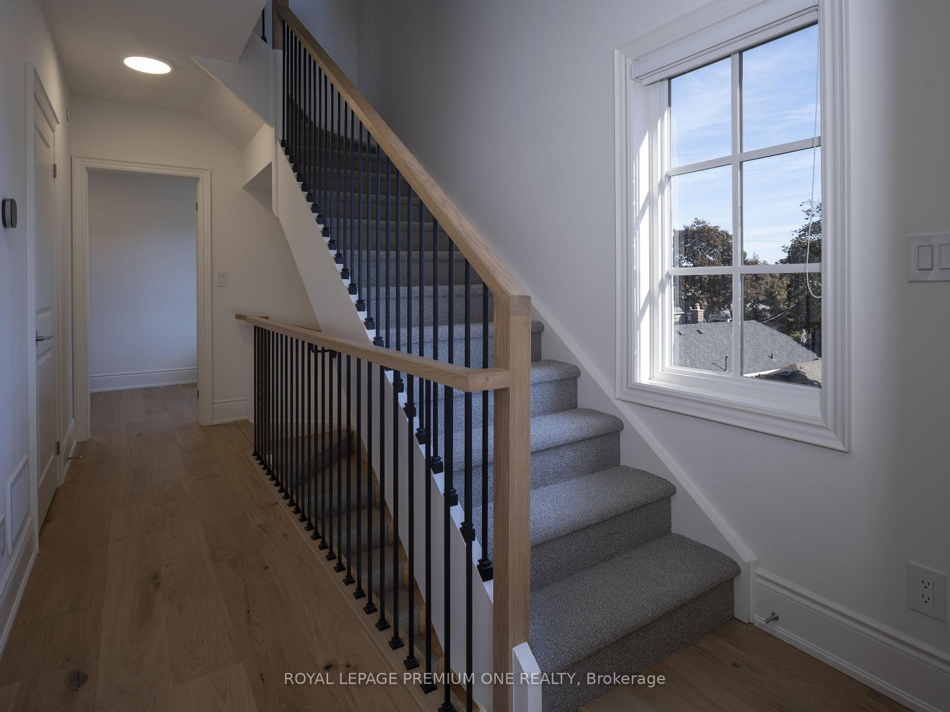 Photo 28 of Unit #39, 30 Commerce Trail, Toronto, Rockcliffe-Smythe — HOMEH