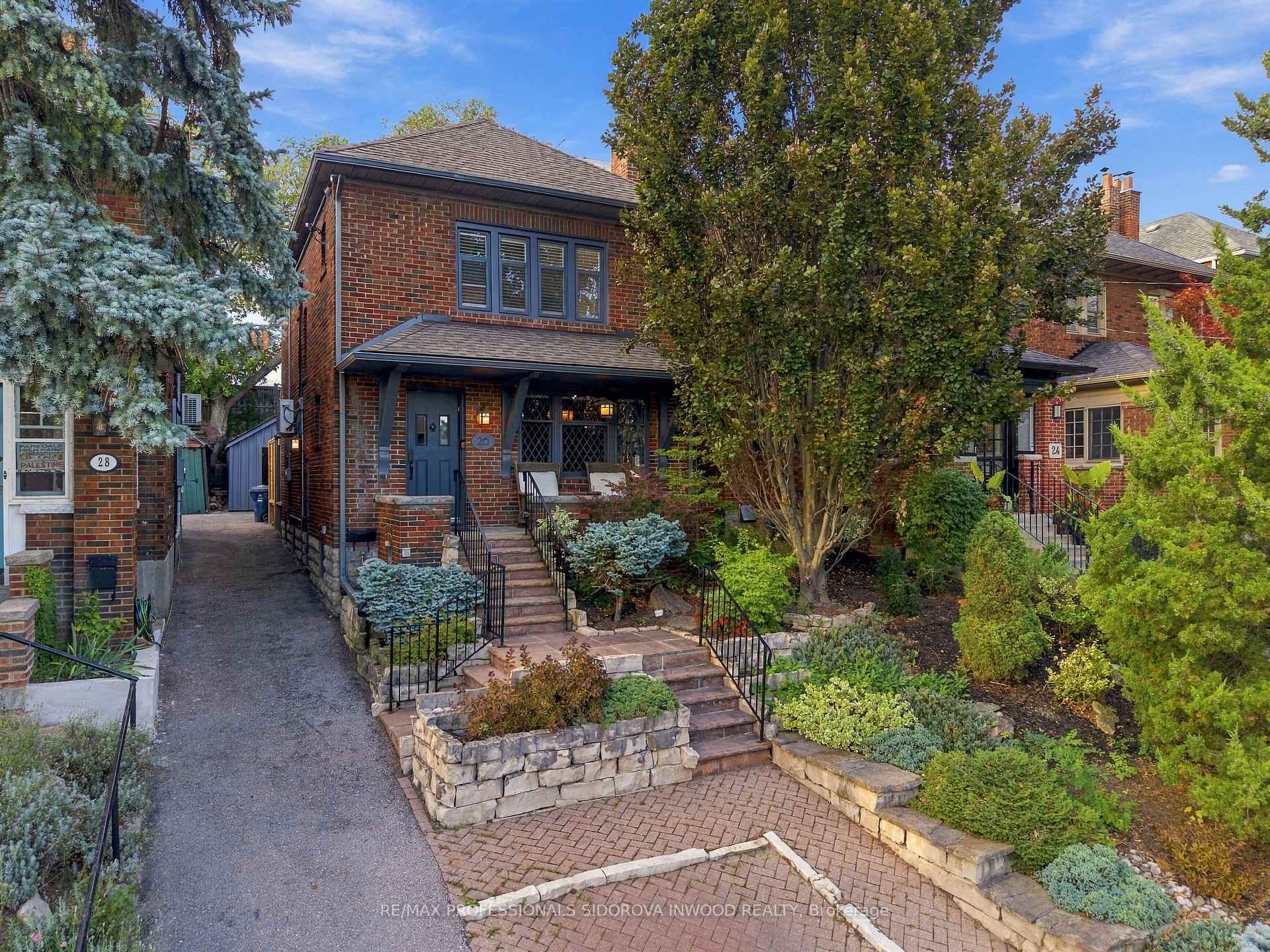 Photo of 26 Larkin Avenue