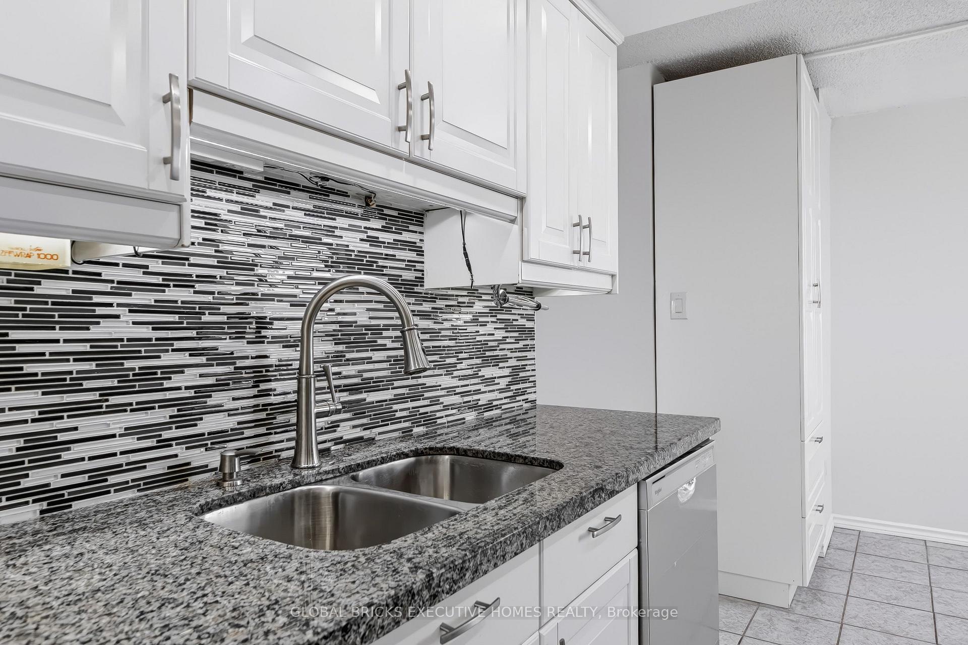 Photo 9 of Unit 1404, 5 Lisa Street, Brampton, Queen Street Corridor — HOMEH
