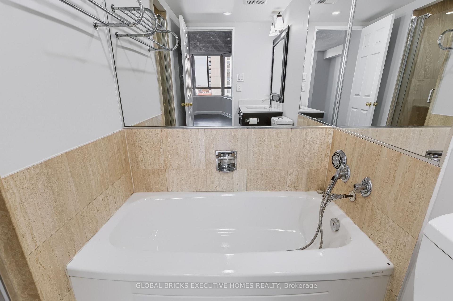 Photo 15 of Unit 1404, 5 Lisa Street, Brampton, Queen Street Corridor — HOMEH
