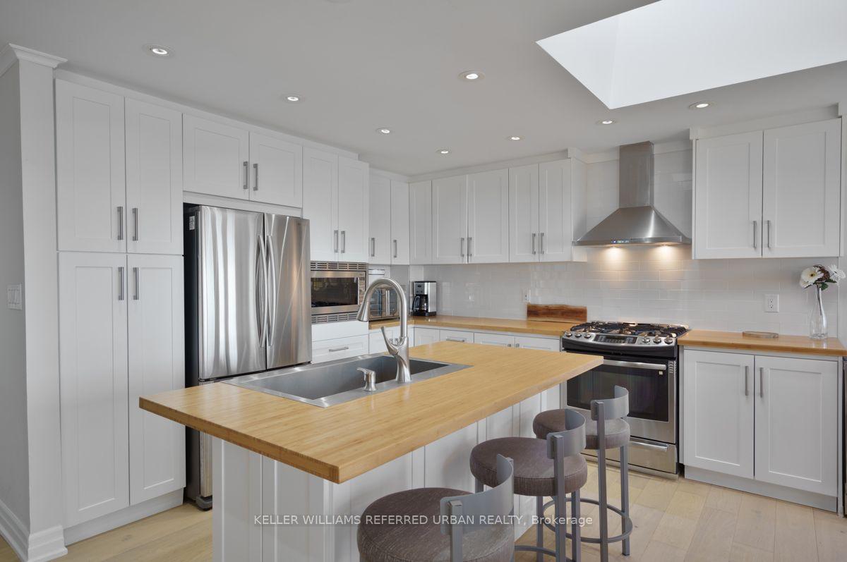 Photo 16 of 25060 Maple Beach Road, Brock, Beaverton — HOMEH