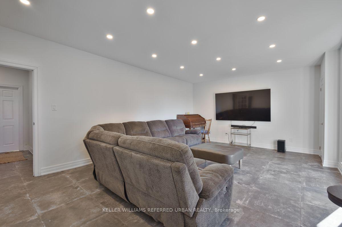 Photo 32 of 25060 Maple Beach Road, Brock, Beaverton — HOMEH