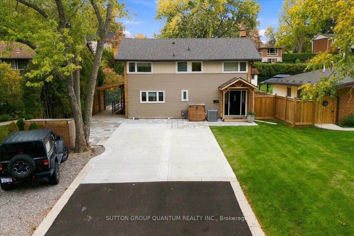 Photo of 18 Pleasant Avenue