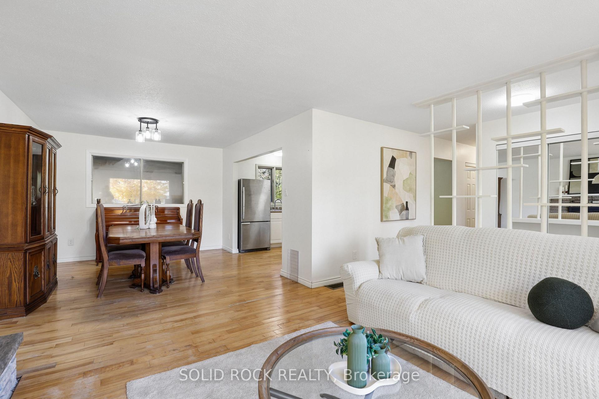 Photo 7 of 103 Rostad Avenue, Ottawa, Fitzroy Ward (South East) — HOMEH