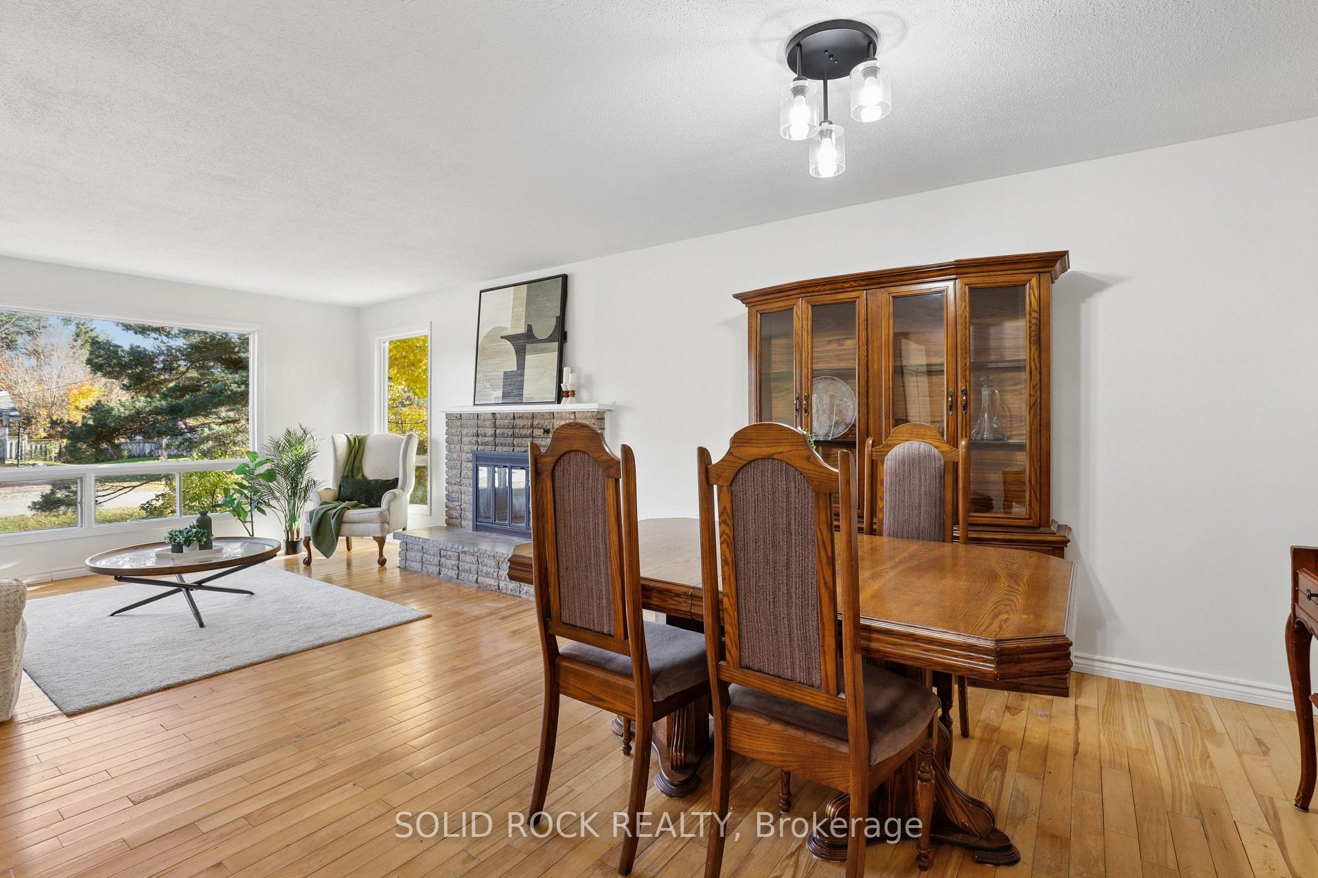 Photo 11 of 103 Rostad Avenue, Ottawa, Fitzroy Ward (South East) — HOMEH