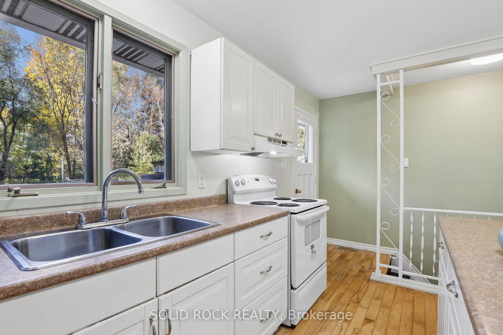 Photo 13 of 103 Rostad Avenue, Ottawa, Fitzroy Ward (South East) — HOMEH