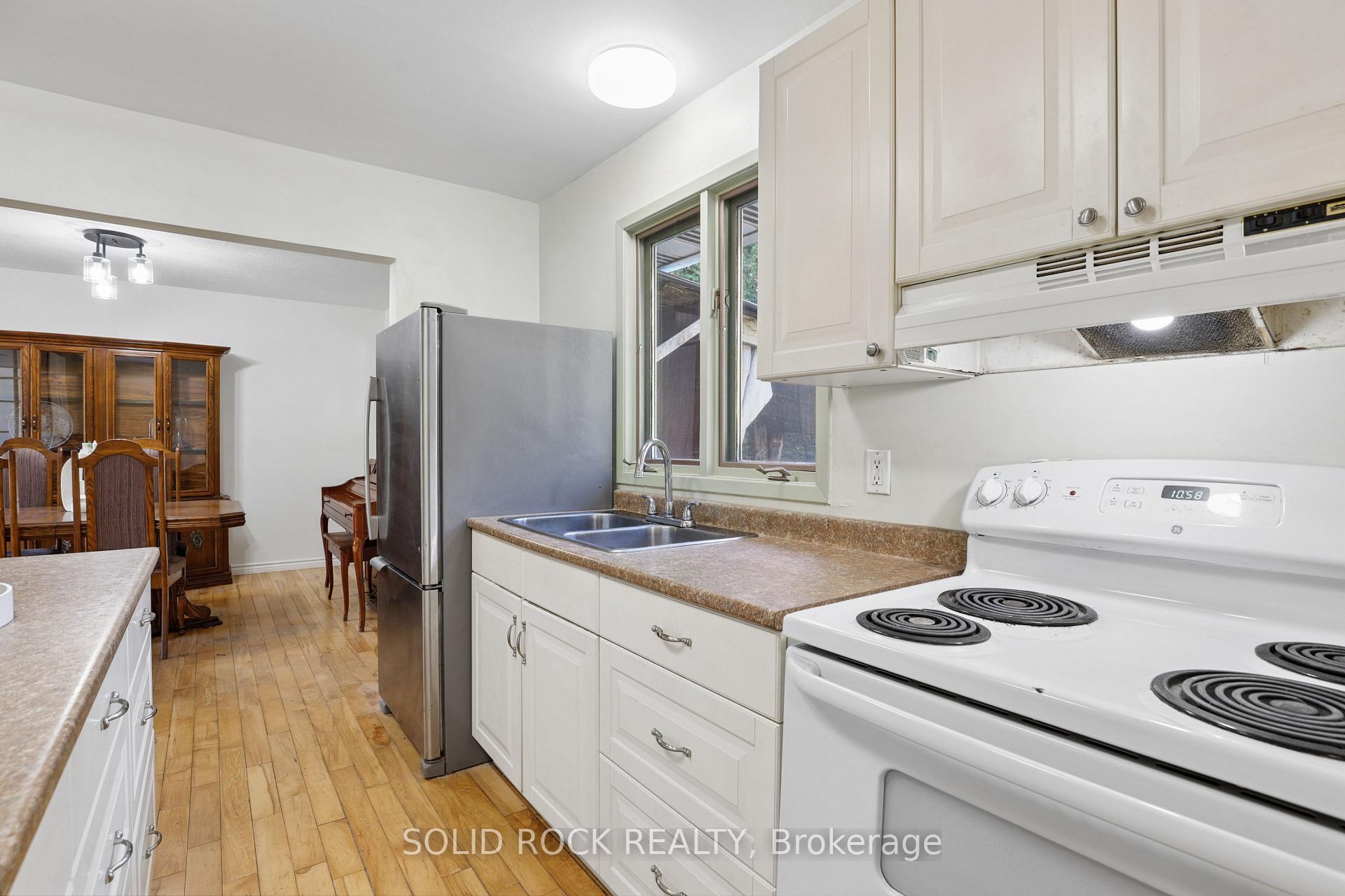 Photo 17 of 103 Rostad Avenue, Ottawa, Fitzroy Ward (South East) — HOMEH