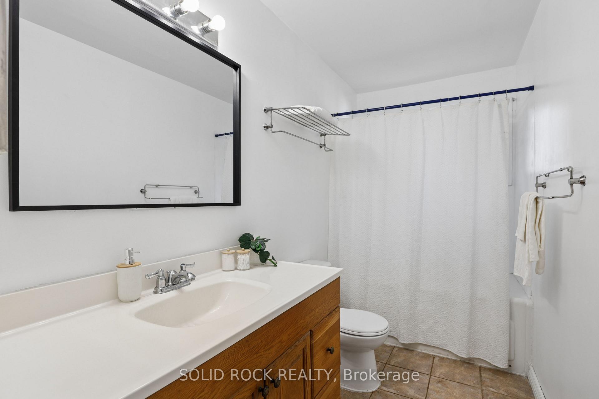 Photo 19 of 103 Rostad Avenue, Ottawa, Fitzroy Ward (South East) — HOMEH