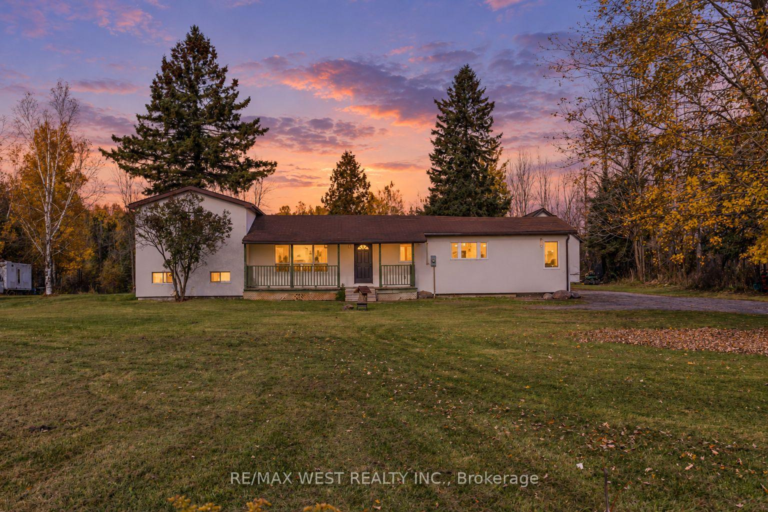Photo 1 of 2636 9th Line, Innisfil, Rural Innisfil — HOMEH