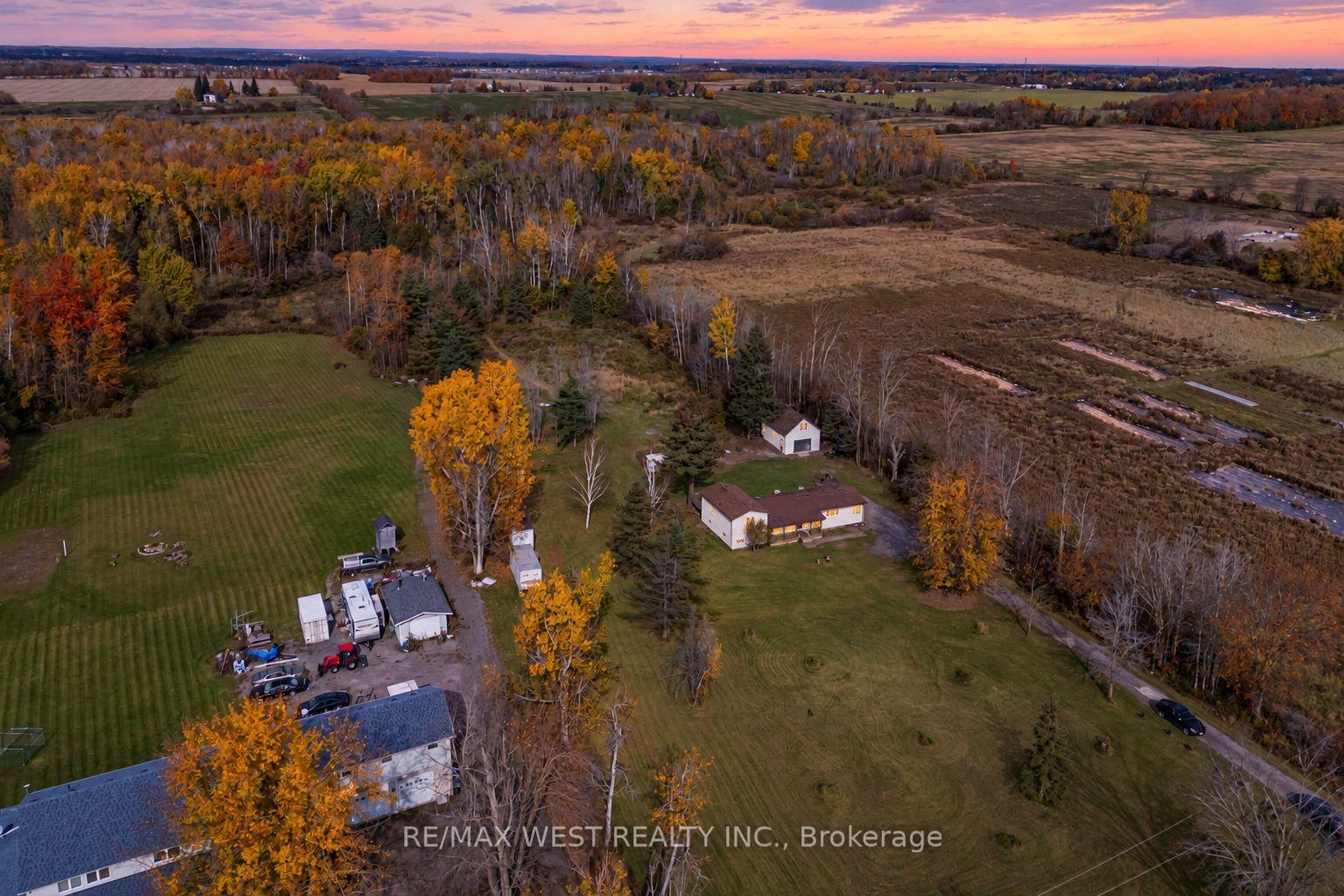 Photo 47 of 2636 9th Line, Innisfil, Rural Innisfil — HOMEH