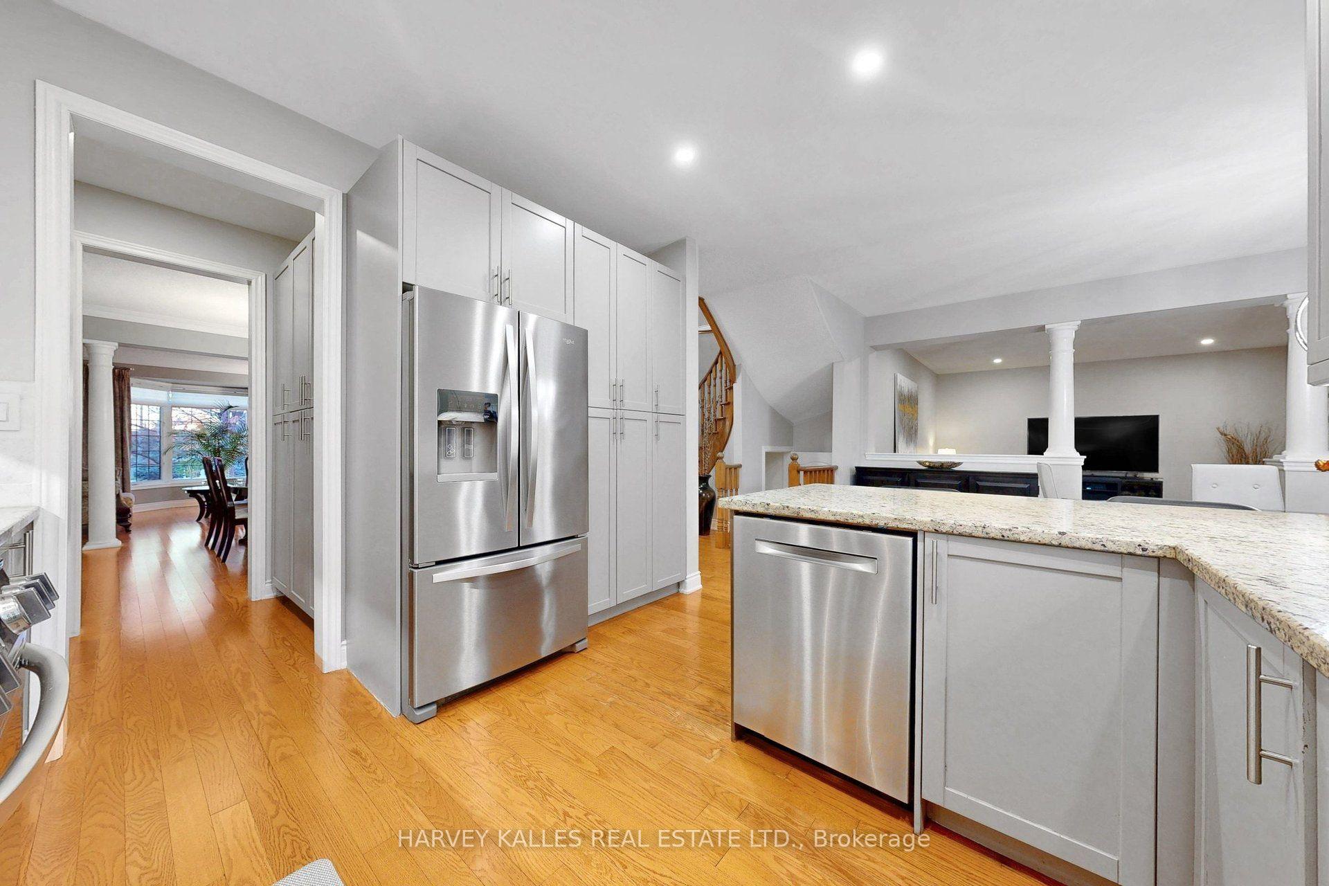 Photo 9 of 10 Concorde Drive, Brampton, Vales of Castlemore North — HOMEH