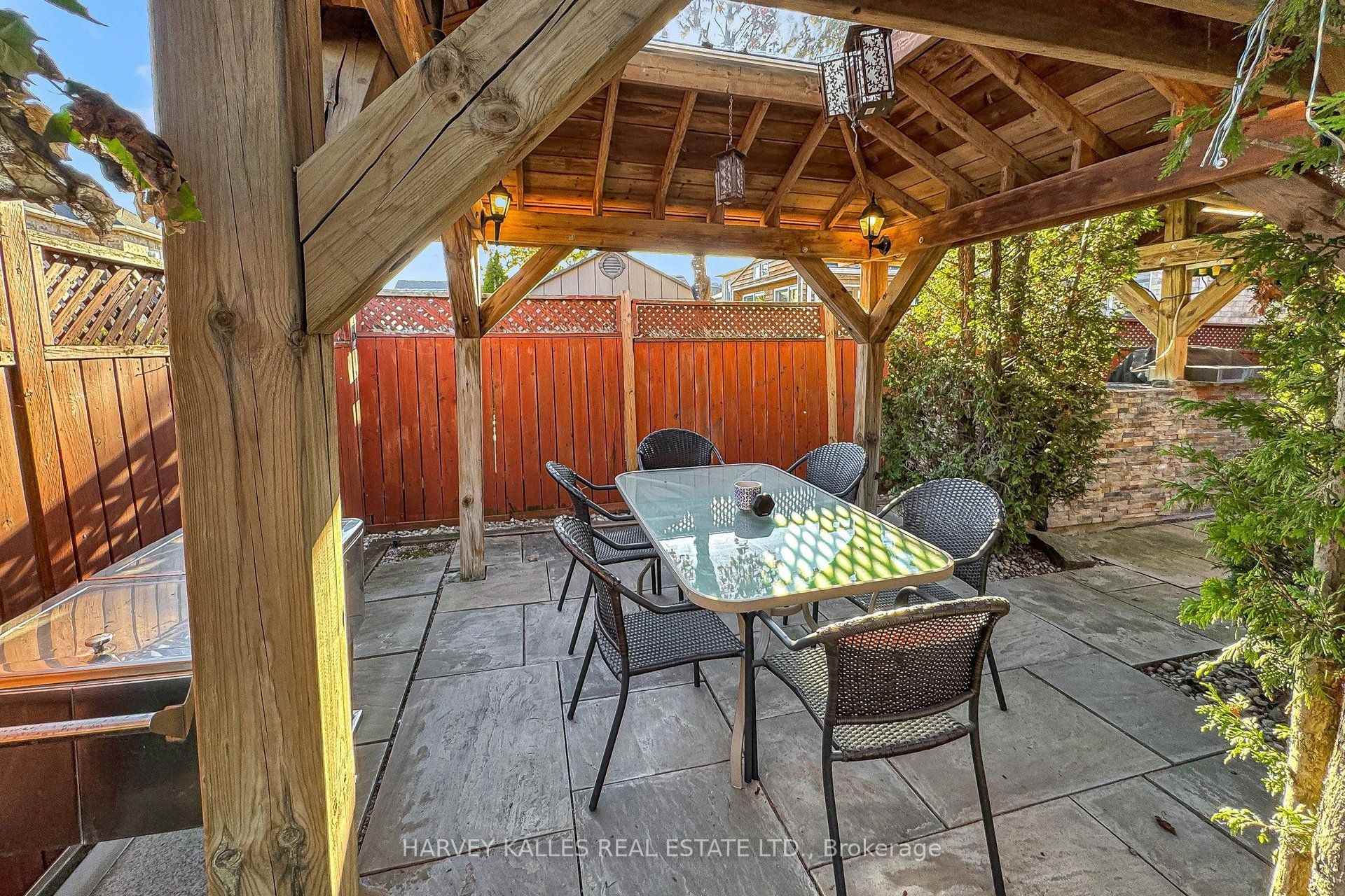 Photo 39 of 10 Concorde Drive, Brampton, Vales of Castlemore North — HOMEH