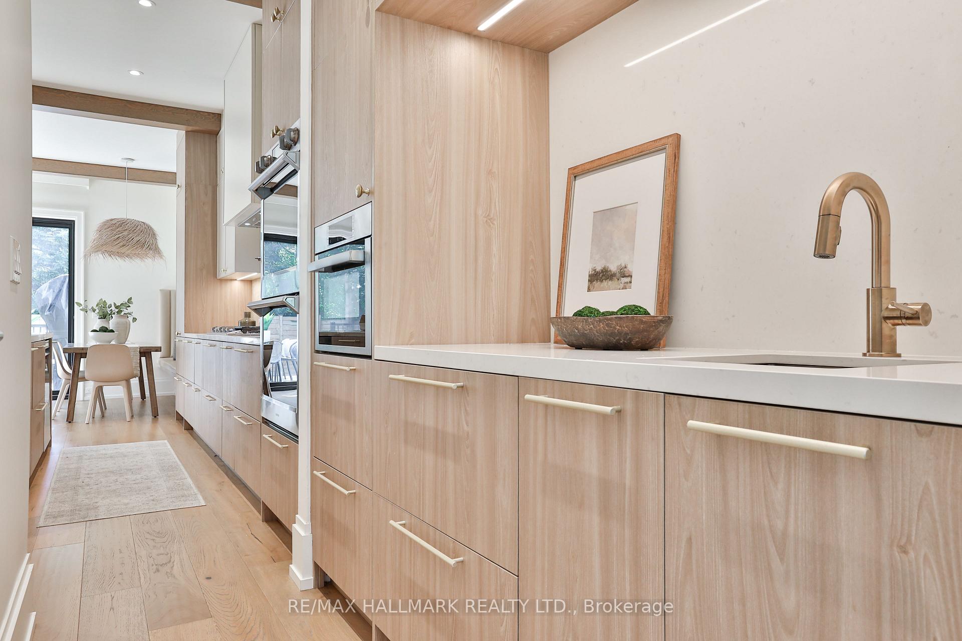 Photo 17 of 215 Ava Road, Toronto, Humewood-Cedarvale — HOMEH