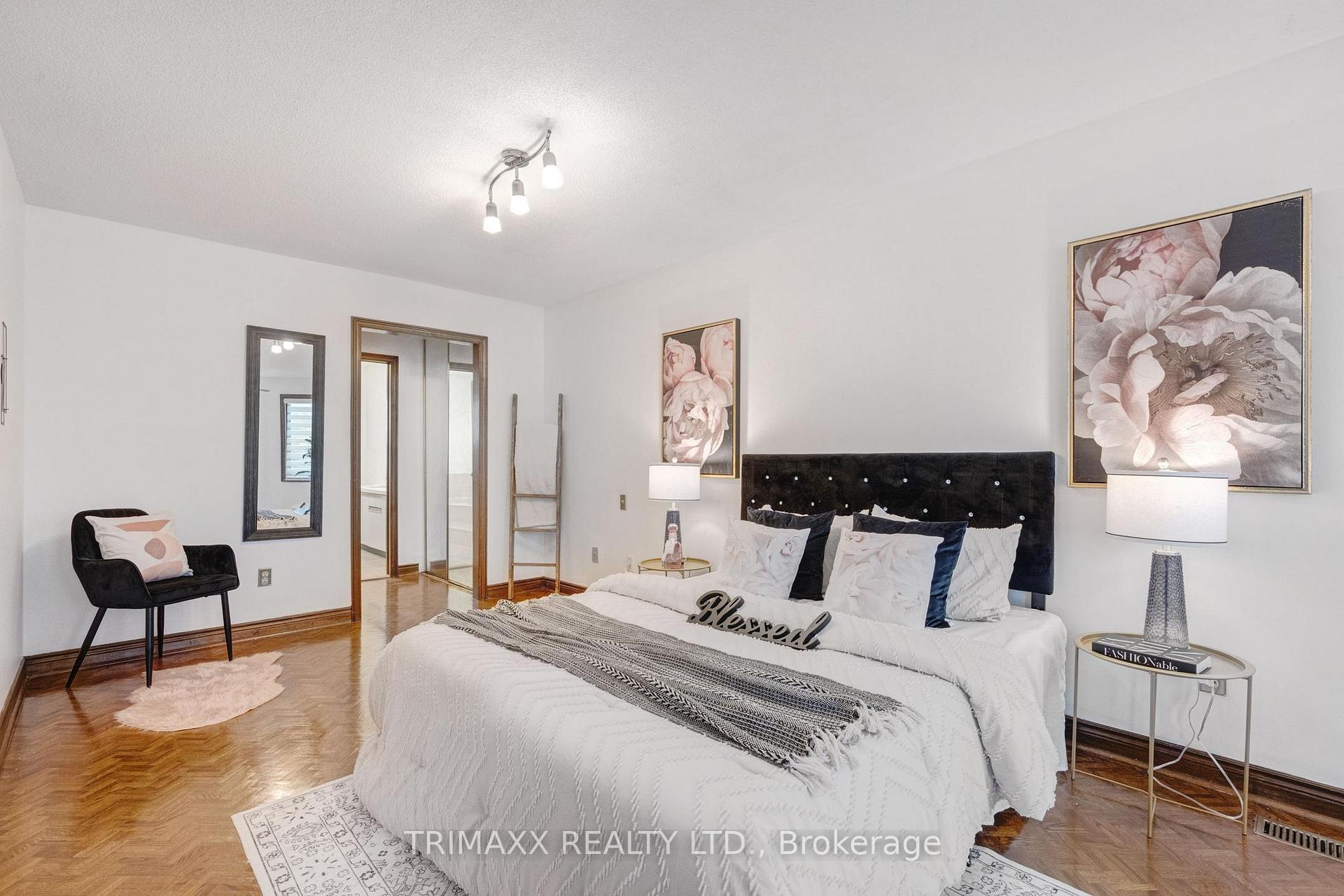 Photo 25 of 23 Oaklea Boulevard, Brampton, Fletcher's Creek South — HOMEH