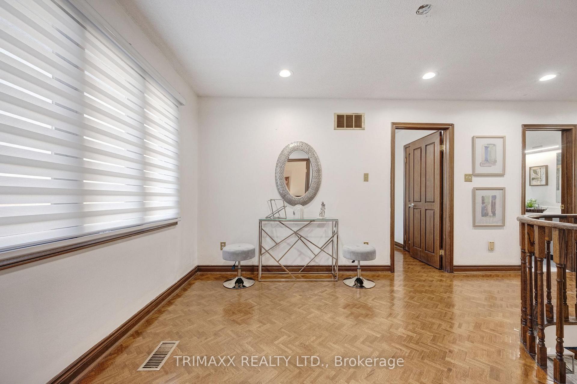 Photo 35 of 23 Oaklea Boulevard, Brampton, Fletcher's Creek South — HOMEH