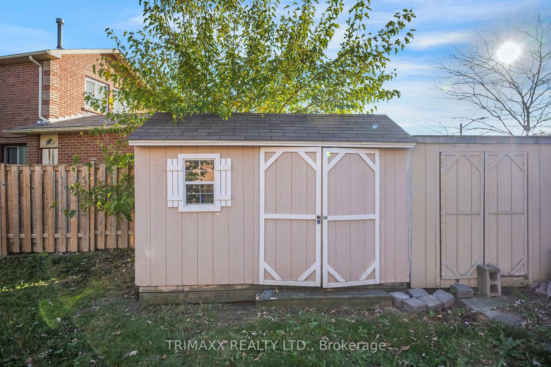 Photo 48 of 23 Oaklea Boulevard, Brampton, Fletcher's Creek South — HOMEH