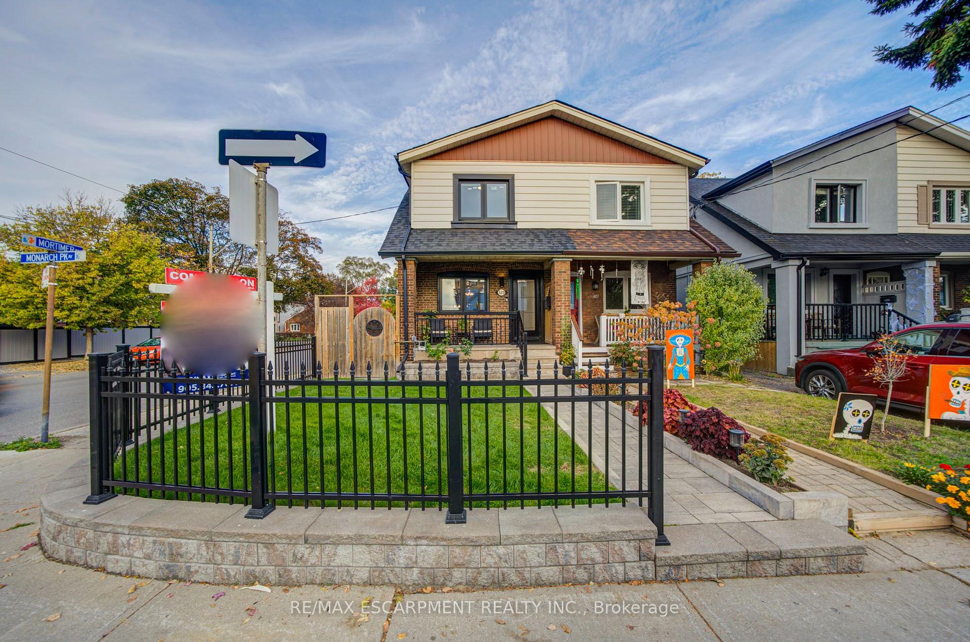 Photo 1 of 329 Monarch Park Avenue, Toronto, Danforth Village-East York — HOMEH