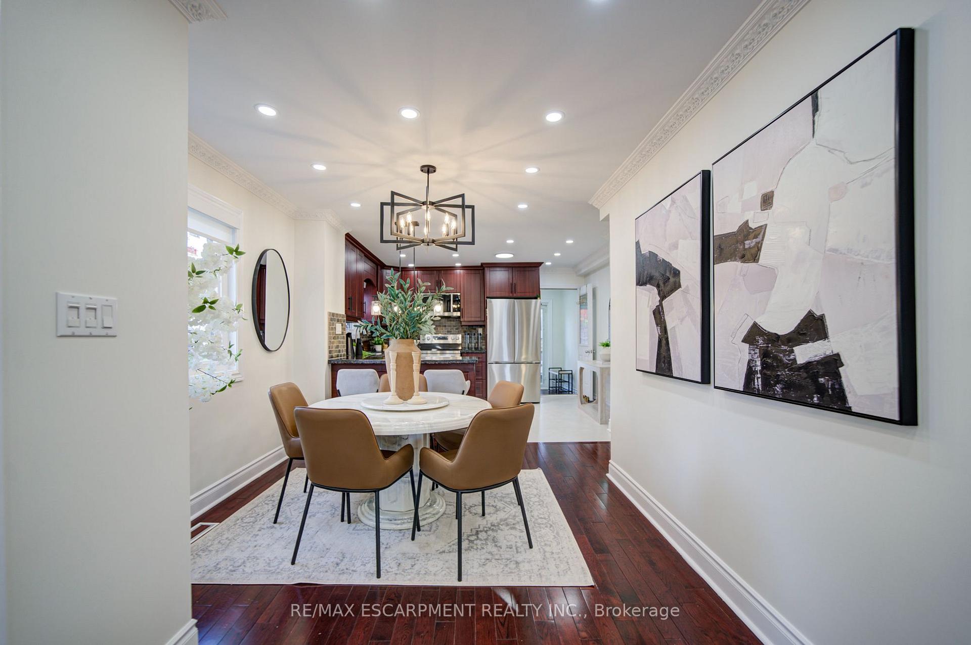 Photo 11 of 329 Monarch Park Avenue, Toronto, Danforth Village-East York — HOMEH