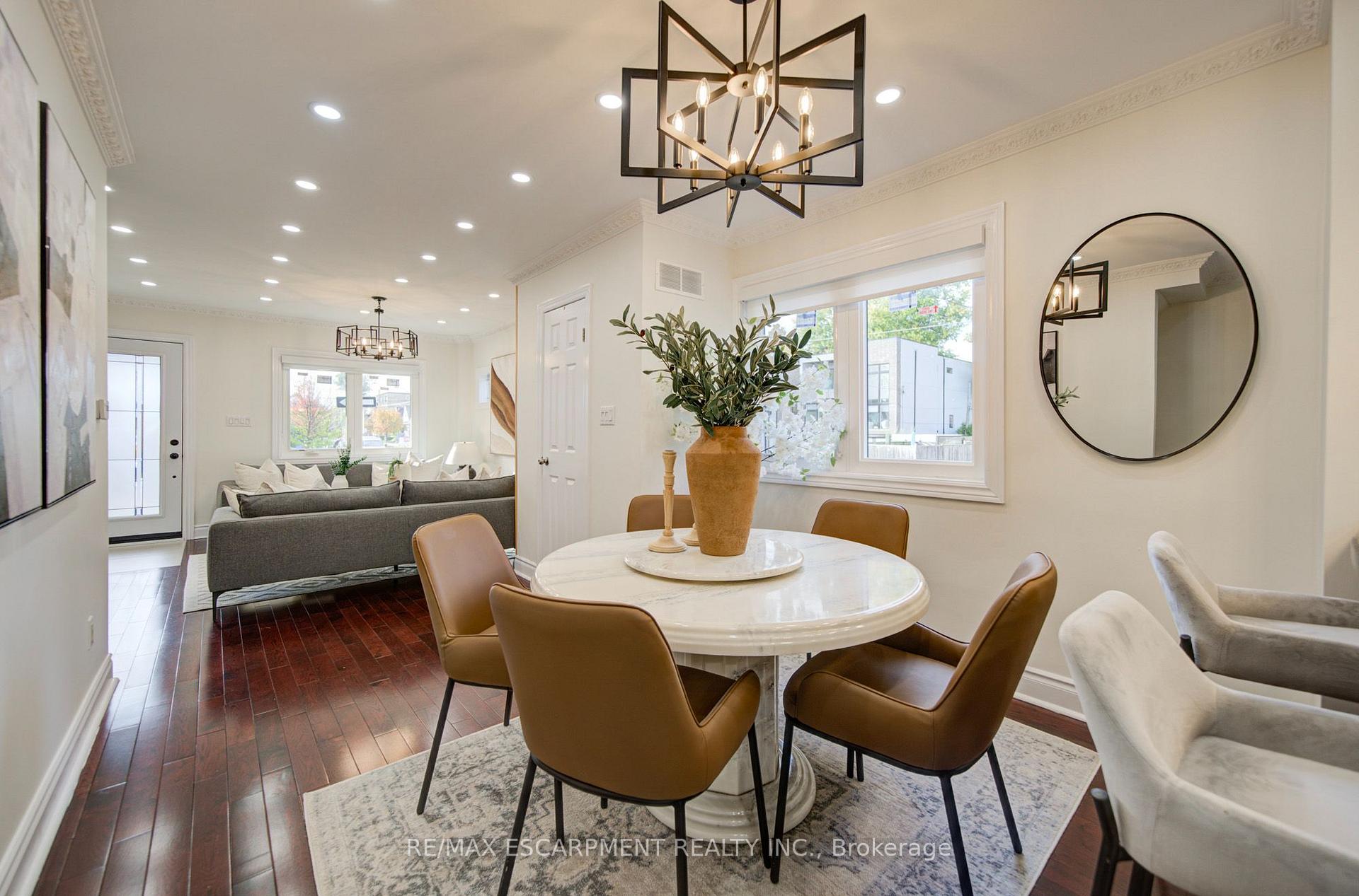 Photo 14 of 329 Monarch Park Avenue, Toronto, Danforth Village-East York — HOMEH