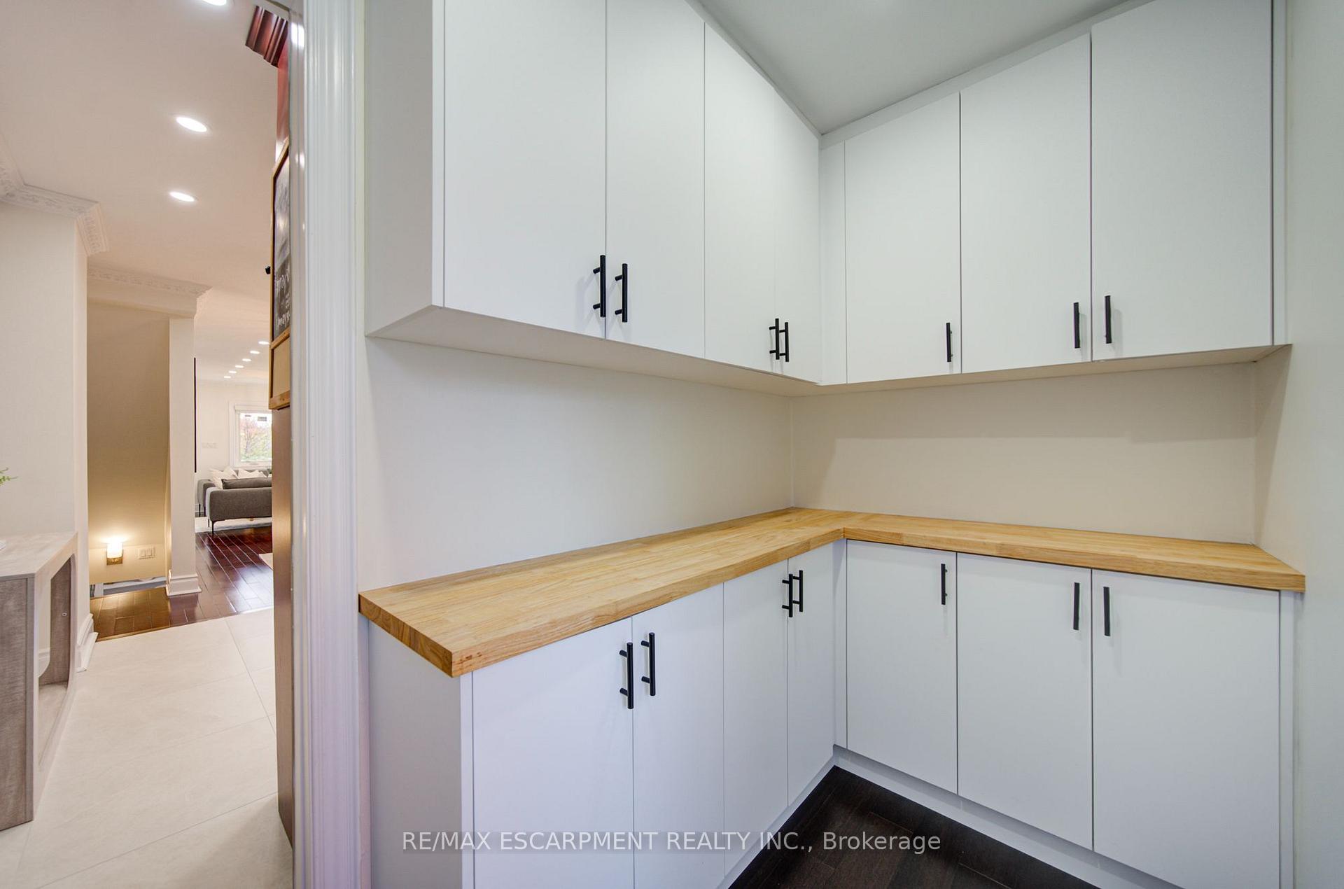 Photo 23 of 329 Monarch Park Avenue, Toronto, Danforth Village-East York — HOMEH
