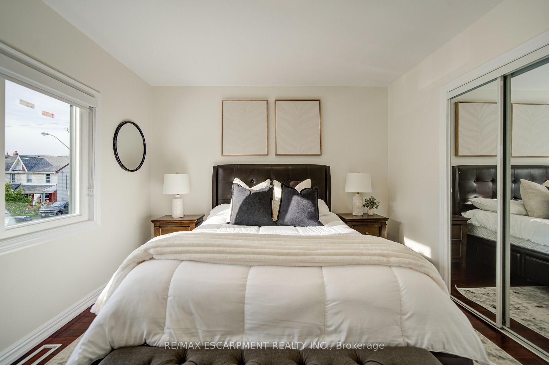 Photo 33 of 329 Monarch Park Avenue, Toronto, Danforth Village-East York — HOMEH