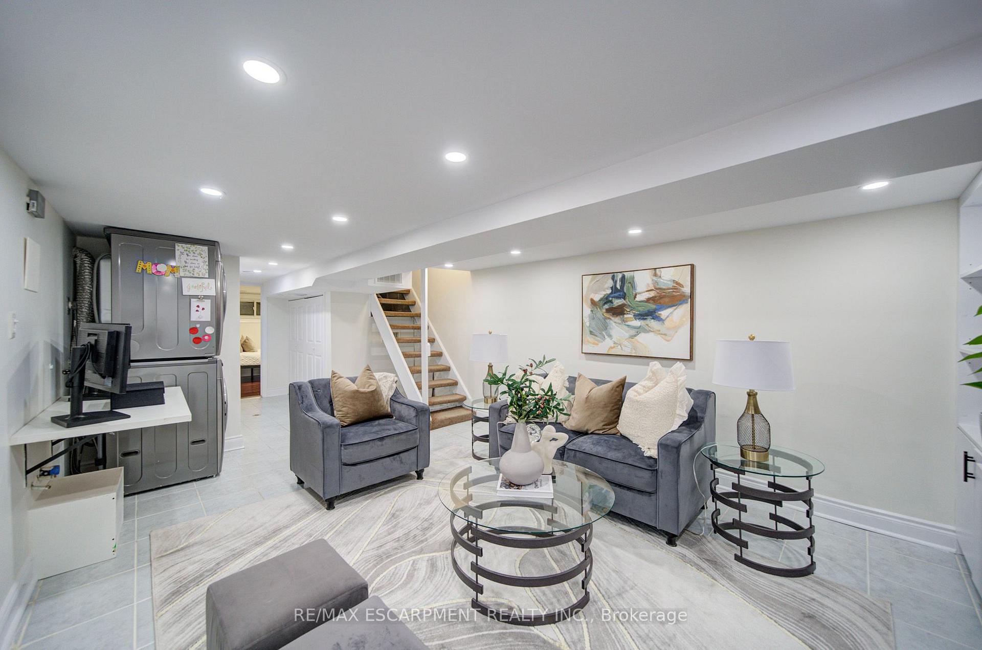 Photo 40 of 329 Monarch Park Avenue, Toronto, Danforth Village-East York — HOMEH