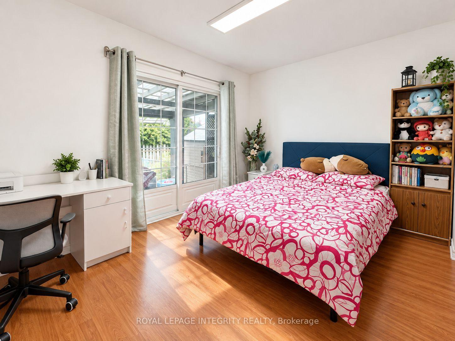 Photo 10 of Unit Upper Unit, 58 Binscarth Crescent, Ottawa, Kanata - Glencairn/Hazeldean — HOMEH