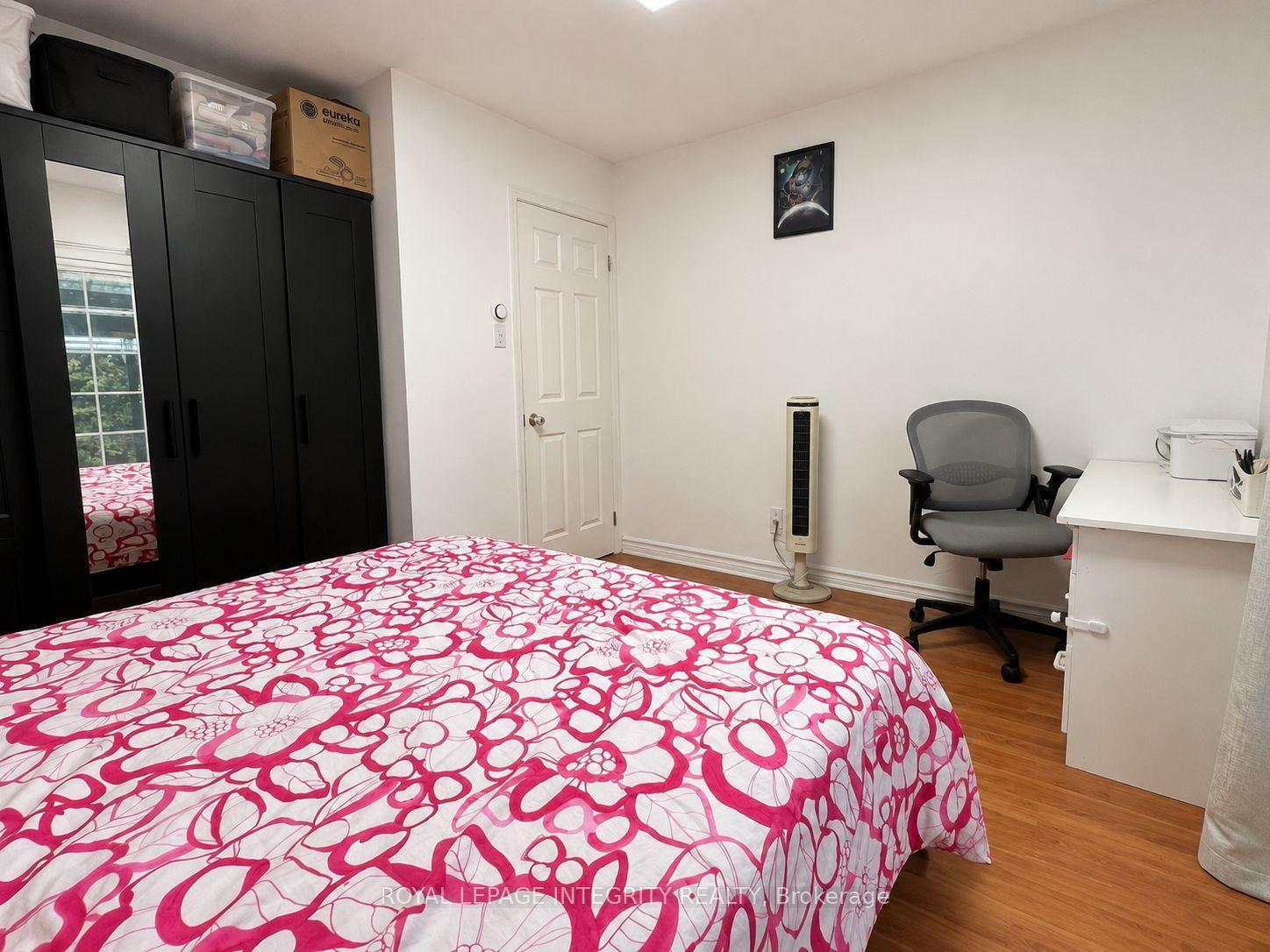 Photo 11 of Unit Upper Unit, 58 Binscarth Crescent, Ottawa, Kanata - Glencairn/Hazeldean — HOMEH