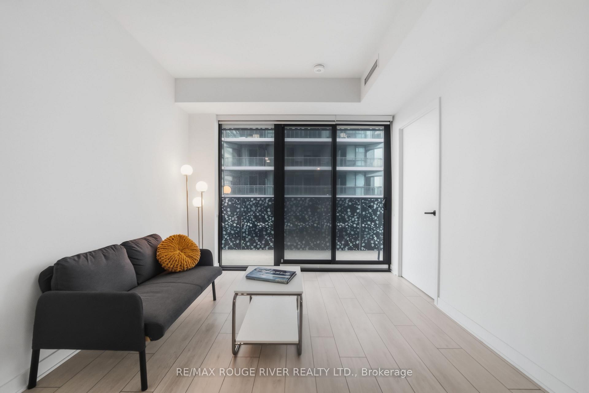 Photo 9 of Unit 3808, 55 Charles Street E, Toronto, Church-Yonge Corridor — HOMEH