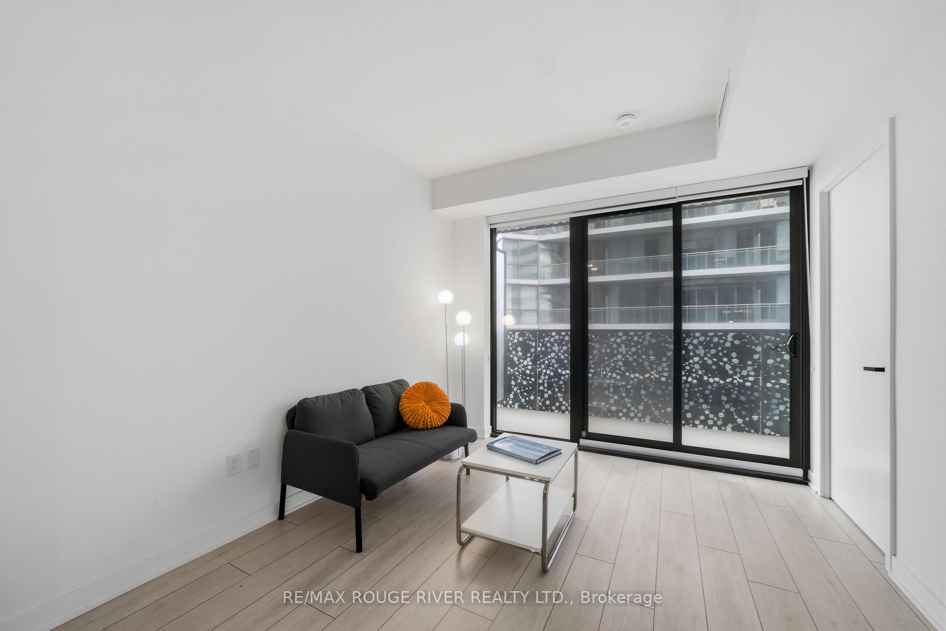 Photo 10 of Unit 3808, 55 Charles Street E, Toronto, Church-Yonge Corridor — HOMEH