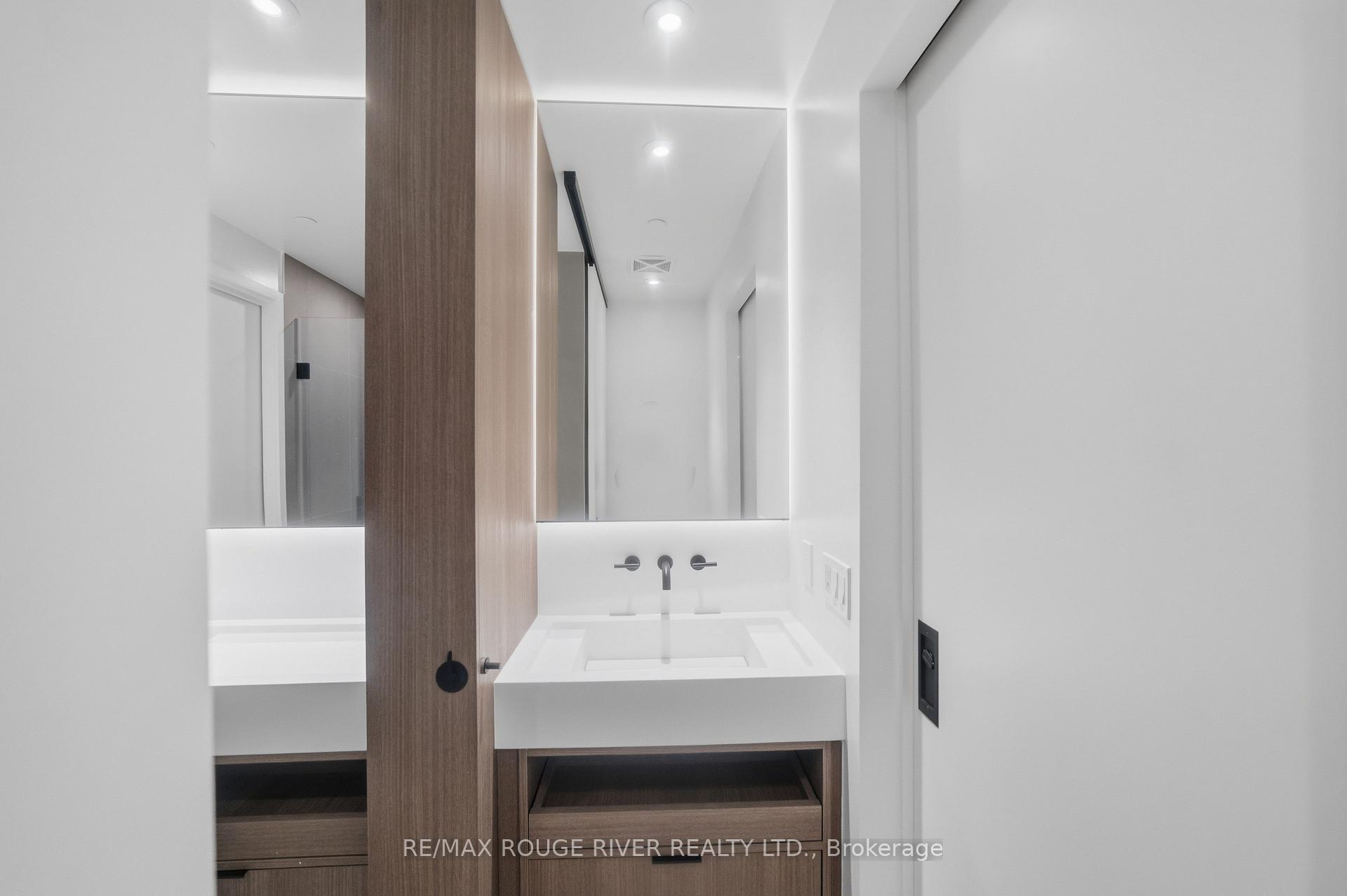 Photo 19 of Unit 3808, 55 Charles Street E, Toronto, Church-Yonge Corridor — HOMEH