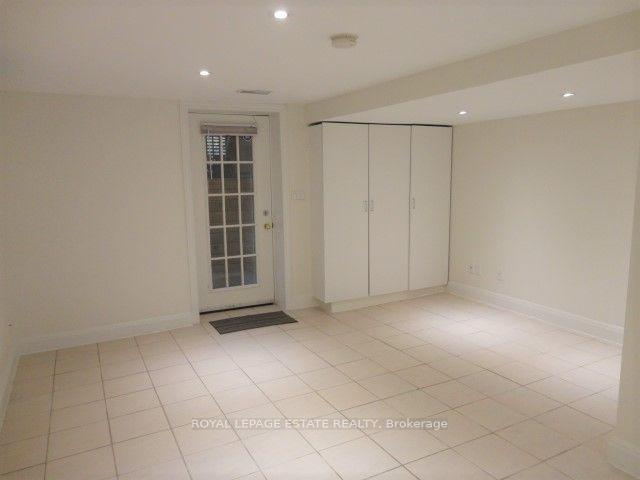 Photo 3 of Unit BSMT, 190 Wineva Avenue, Toronto, The Beaches — HOMEH