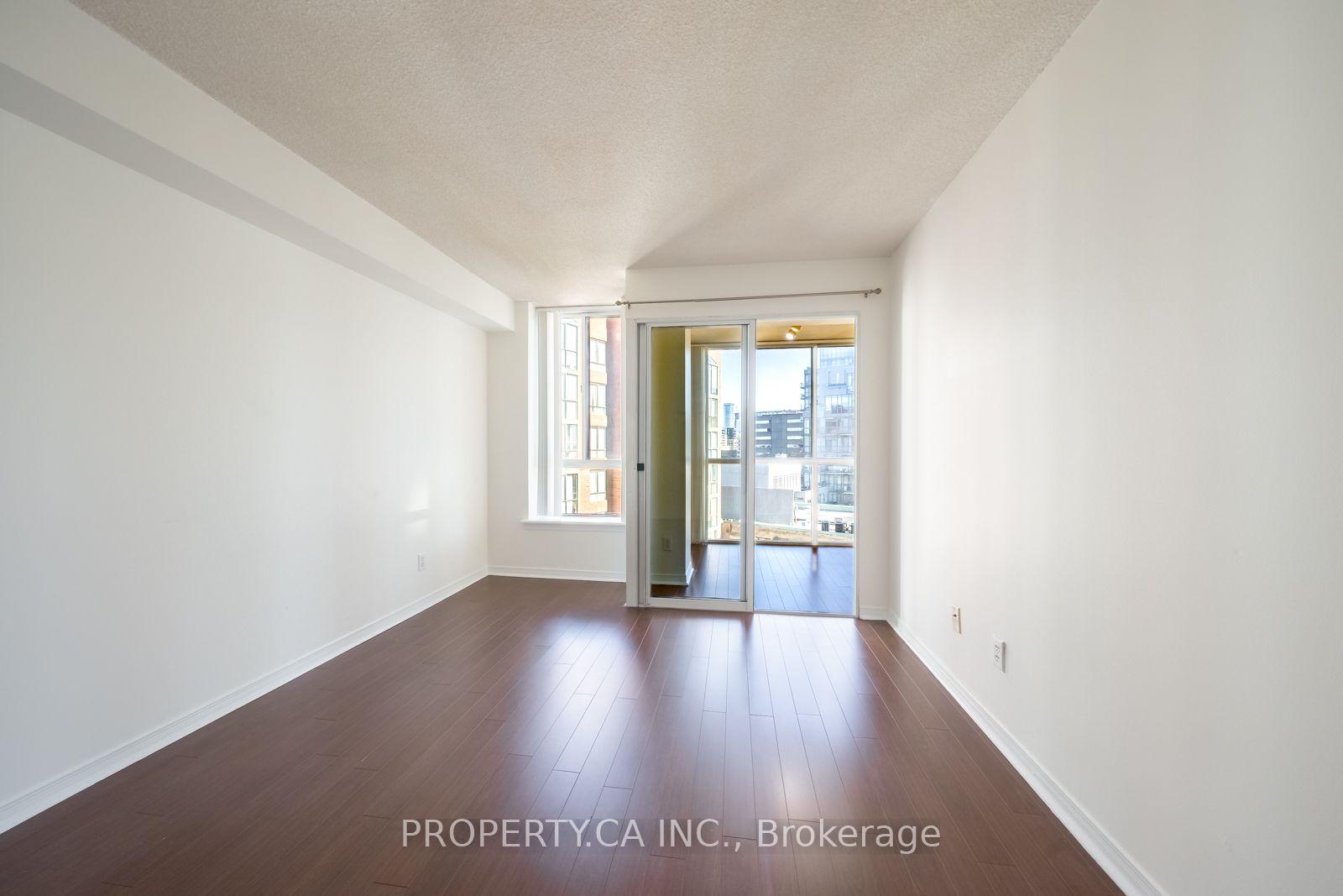 Photo 9 of Unit 1004, 801 King Street W, Toronto, Niagara — HOMEH