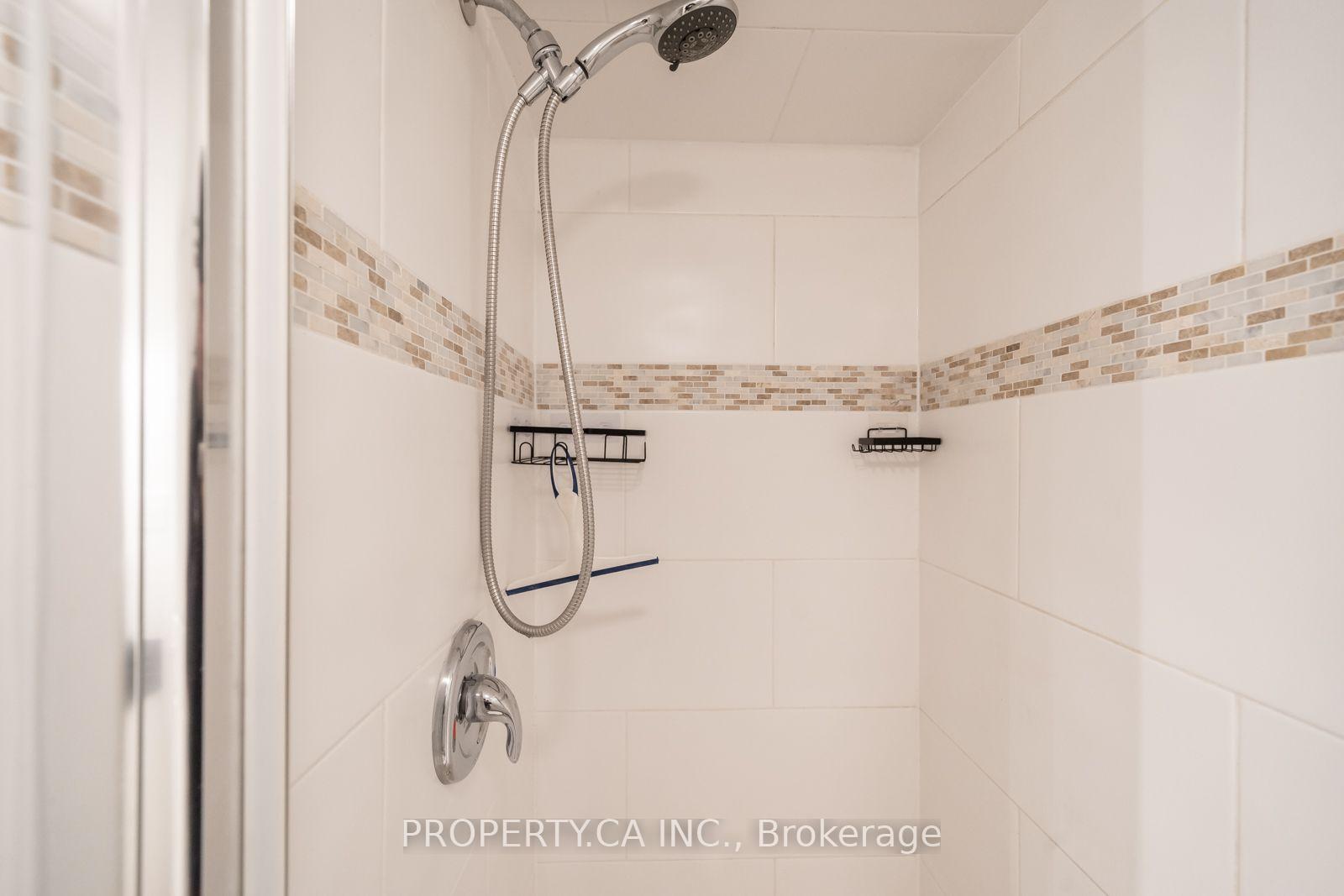 Photo 17 of Unit 1004, 801 King Street W, Toronto, Niagara — HOMEH