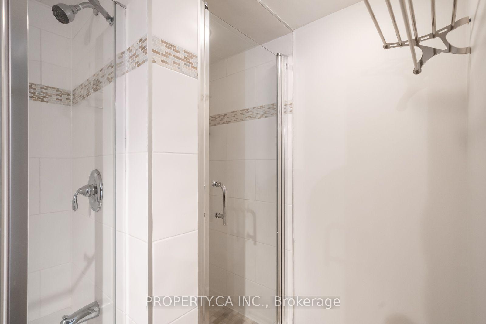 Photo 18 of Unit 1004, 801 King Street W, Toronto, Niagara — HOMEH