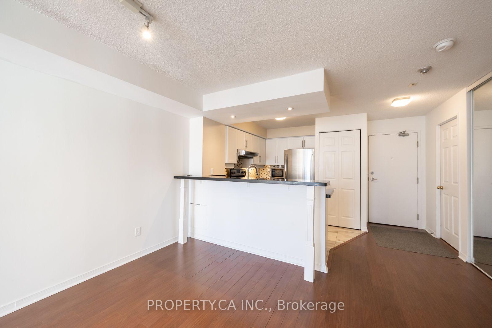 Photo 23 of Unit 1004, 801 King Street W, Toronto, Niagara — HOMEH