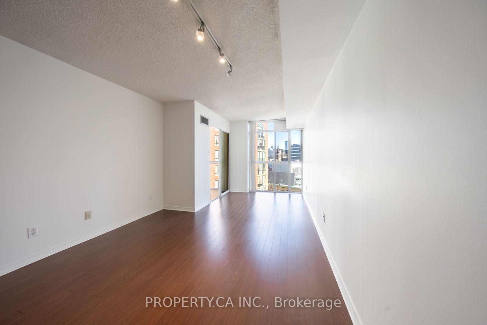 Photo 25 of Unit 1004, 801 King Street W, Toronto, Niagara — HOMEH