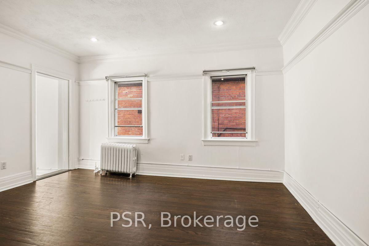 Photo 5 of Unit 2B, 483 Parkside Drive, Toronto, High Park-Swansea — HOMEH