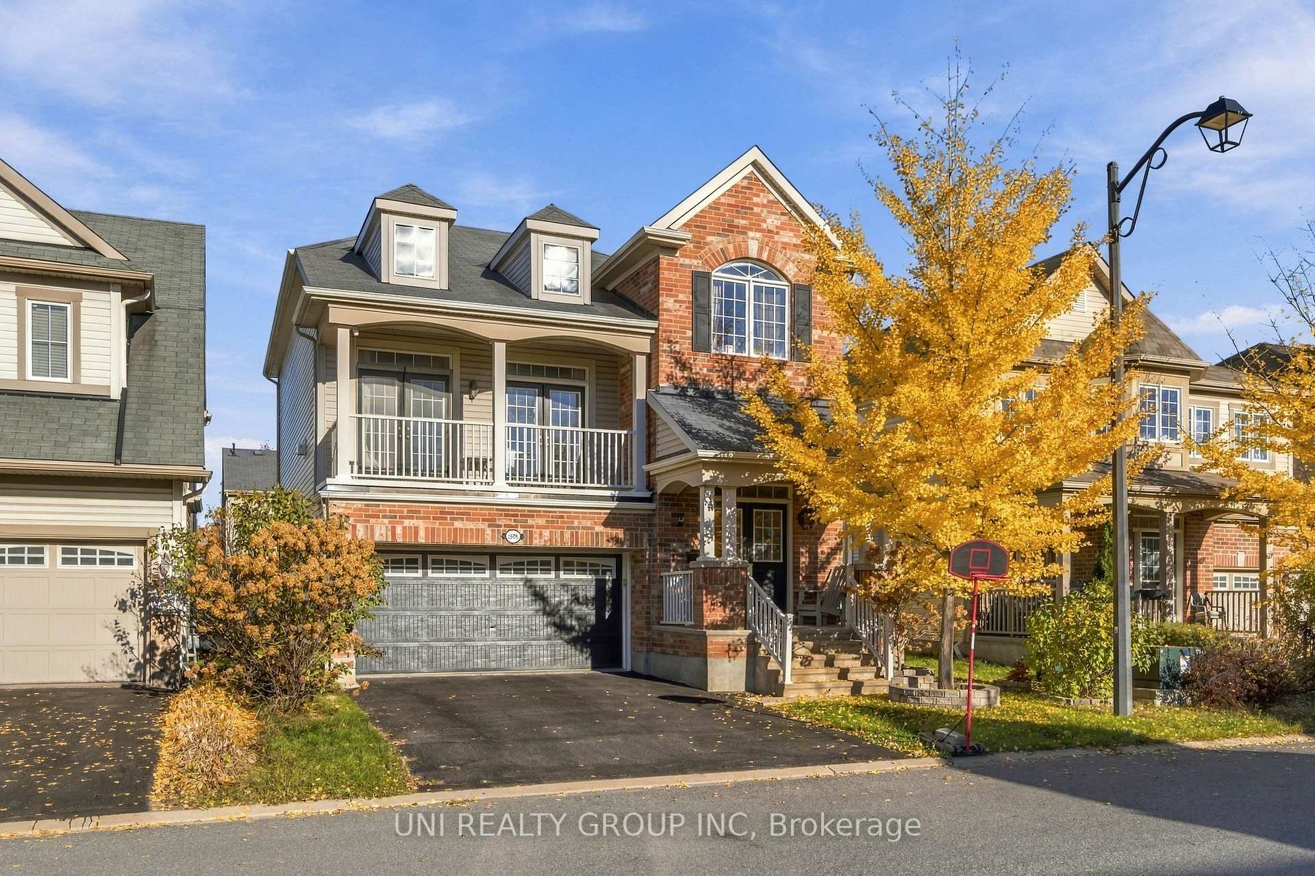 Photo 2 of 2506 Stone Cove Crescent, Ottawa, Barrhaven - Half Moon Bay — HOMEH